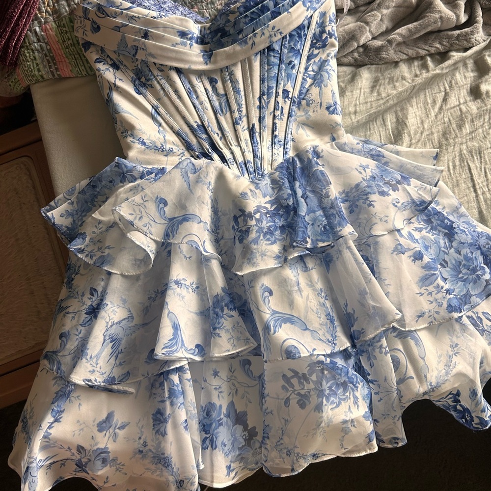 Floral Blue and White Strapless Dress - Picture 2 of 2